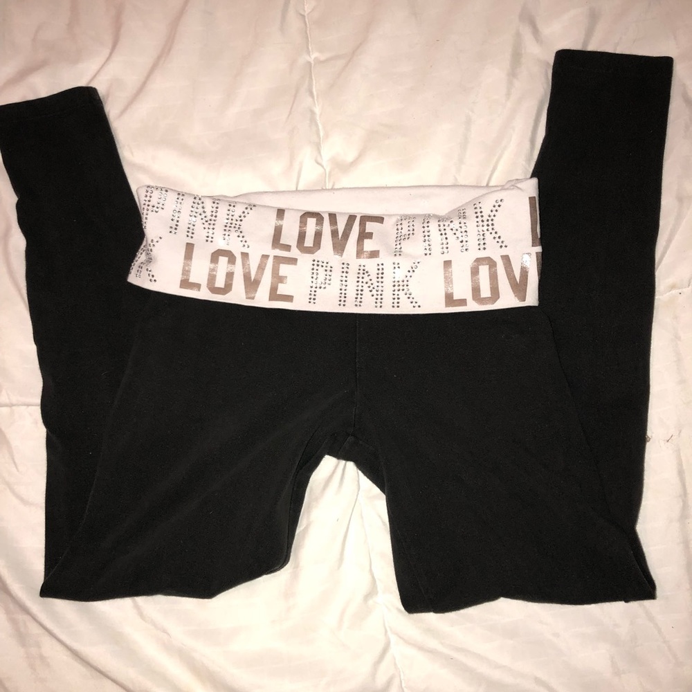 Pink leggings/ yoga pants